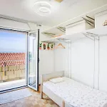 Intero Sul Mare Passeggiata Apartment *